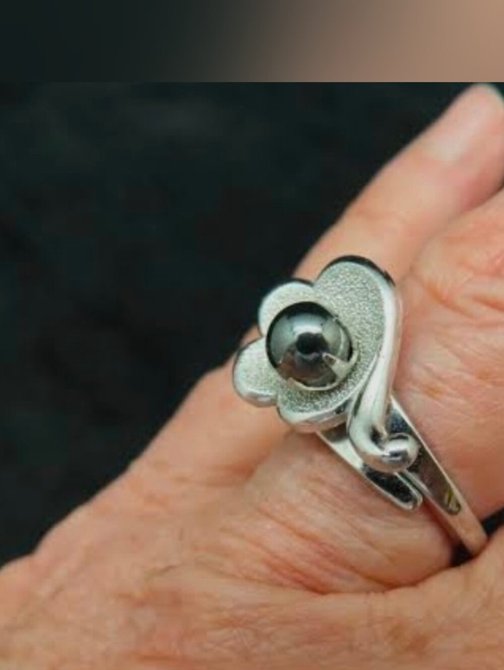 Park Lane Silver Flower Adjustable Ring with Dark Hematite Center
